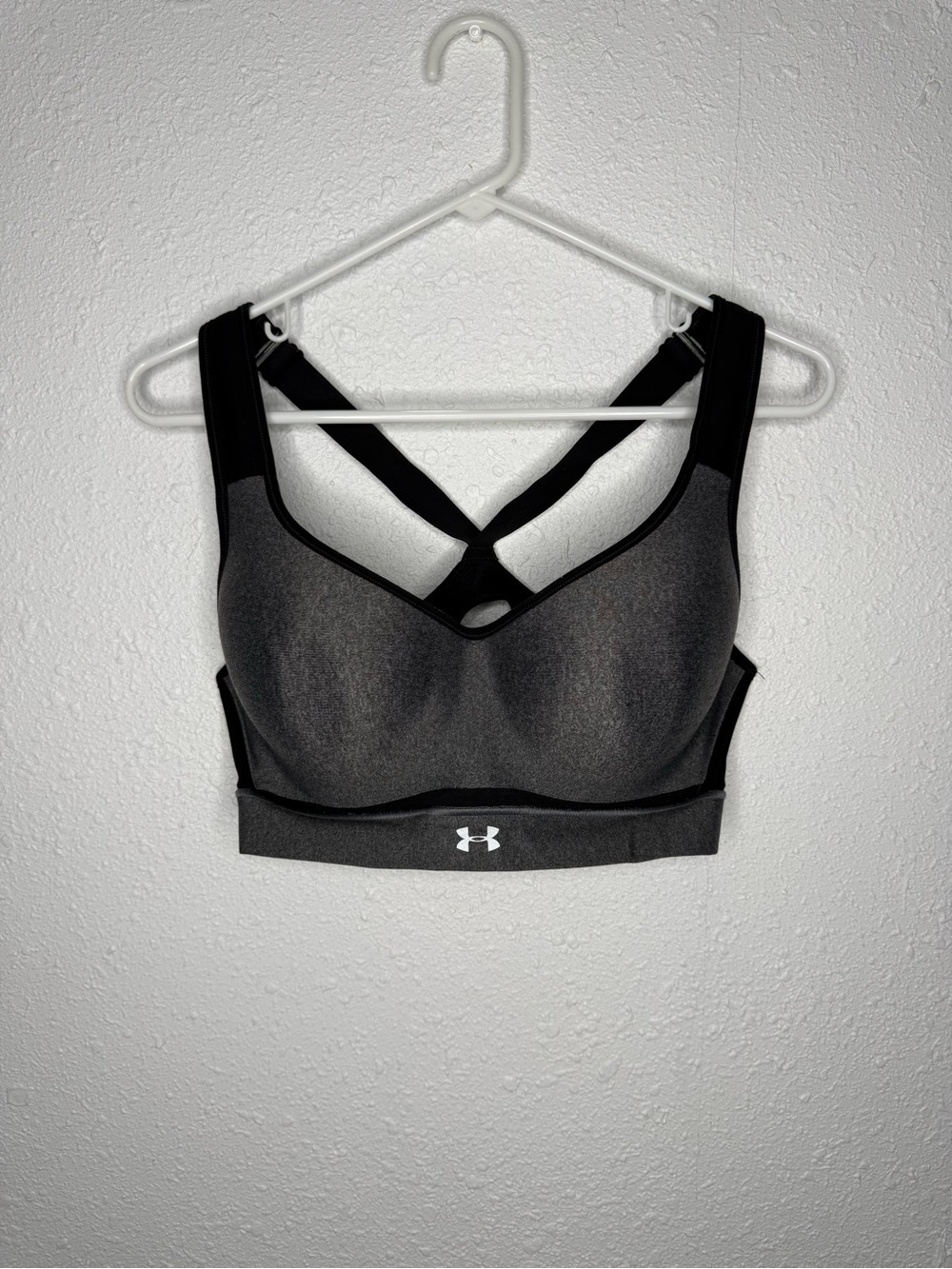 Under Armour Sports Bra 36D